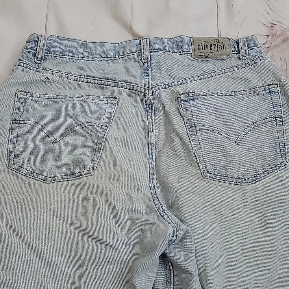 Levis Vintage SilverTab Loose Fit Mens Jean Shorts Light Wash size 36 from 1997